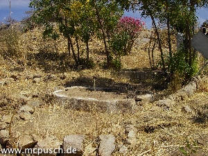 Blick auf das deutsche Soldatengrab